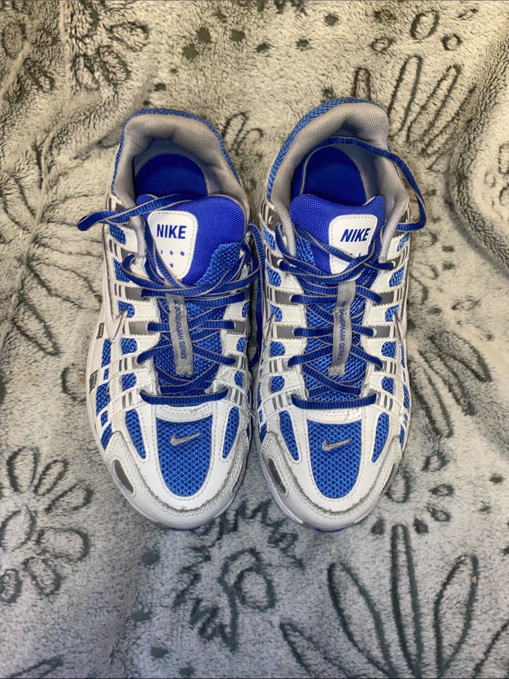 Nike Kids White and Blue Athletic Sneakers